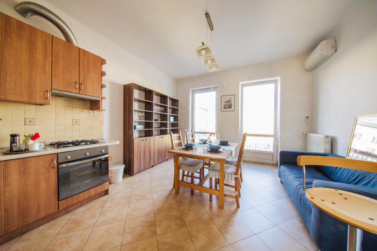 Apartment Metro Politechnika 바르샤바 외부 사진